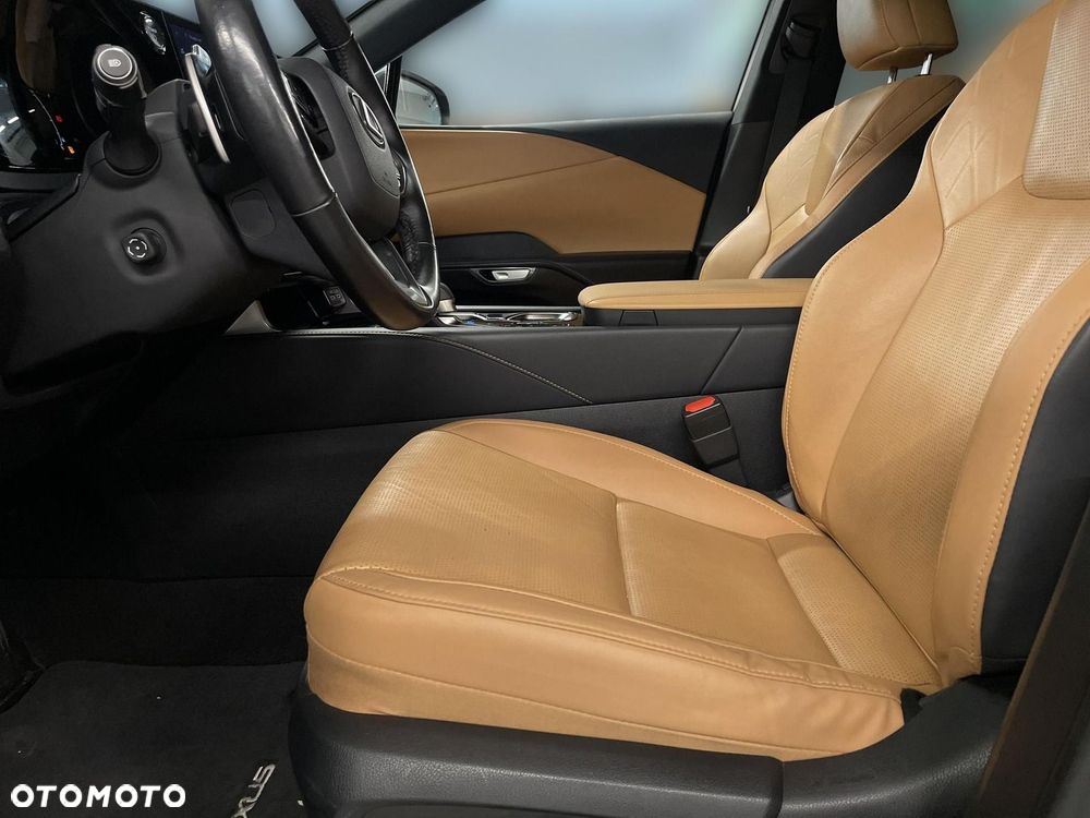 Lexus RX 350h Prestige - 11