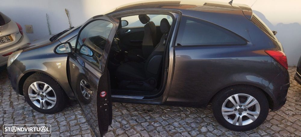 Opel Corsa 1.3 CDTI DPF EcoFLEX S&S Edition 111 Anos - 2