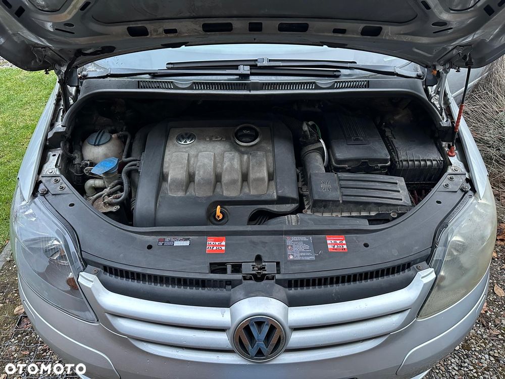 Volkswagen Golf 1.9 TDI DPF Comfortline - 10
