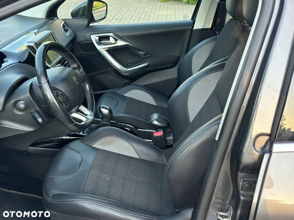 Peugeot 2008 BlueHDi 100 STOP & START Allure - 18