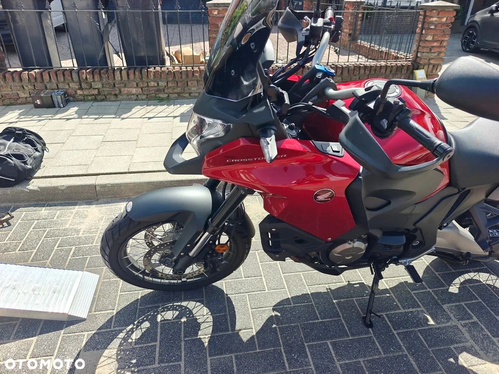 Honda VFR - 4