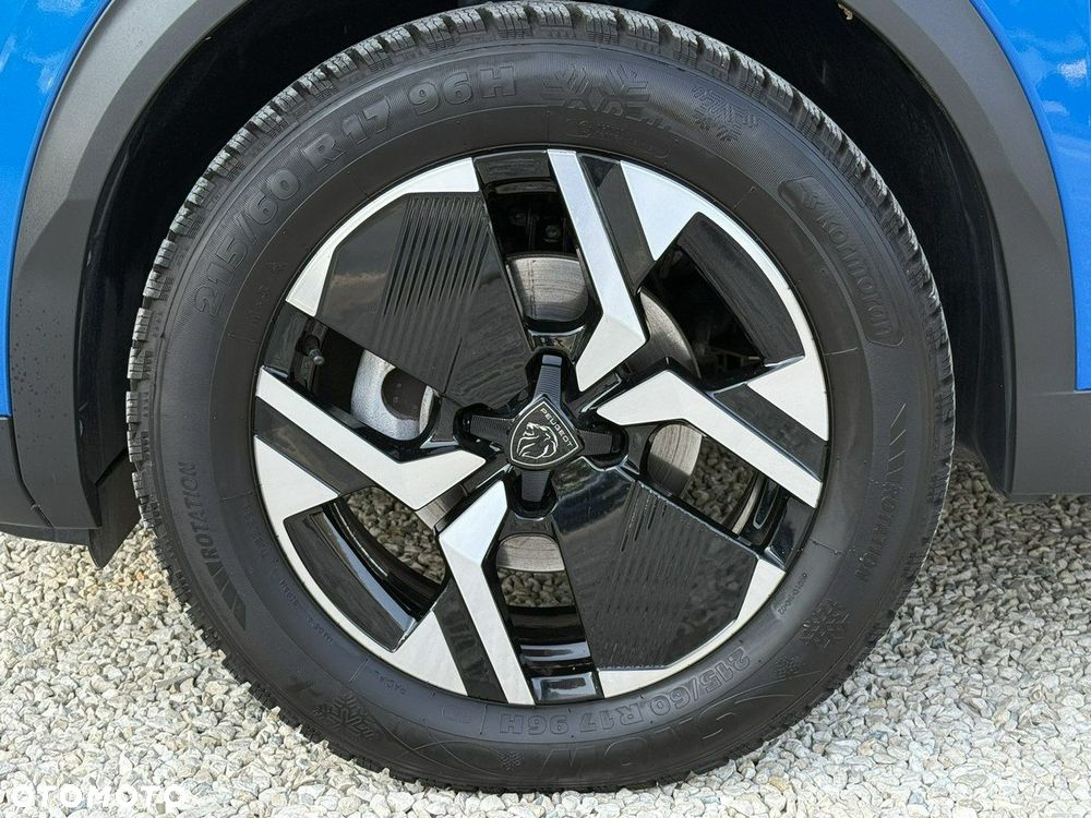 Peugeot 2008 1.2 PureTech Allure S&S EAT8 - 10