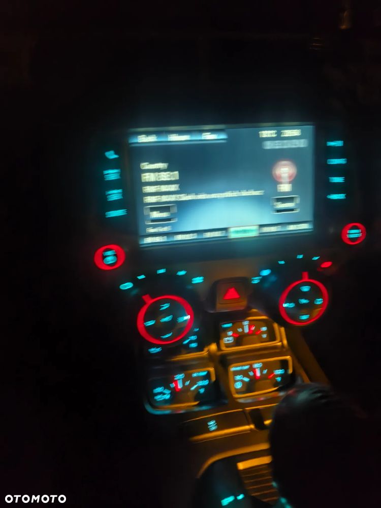 Chevrolet Camaro - 27