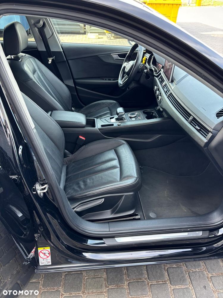 Audi A4 Avant 2.0 TDI S tronic - 14