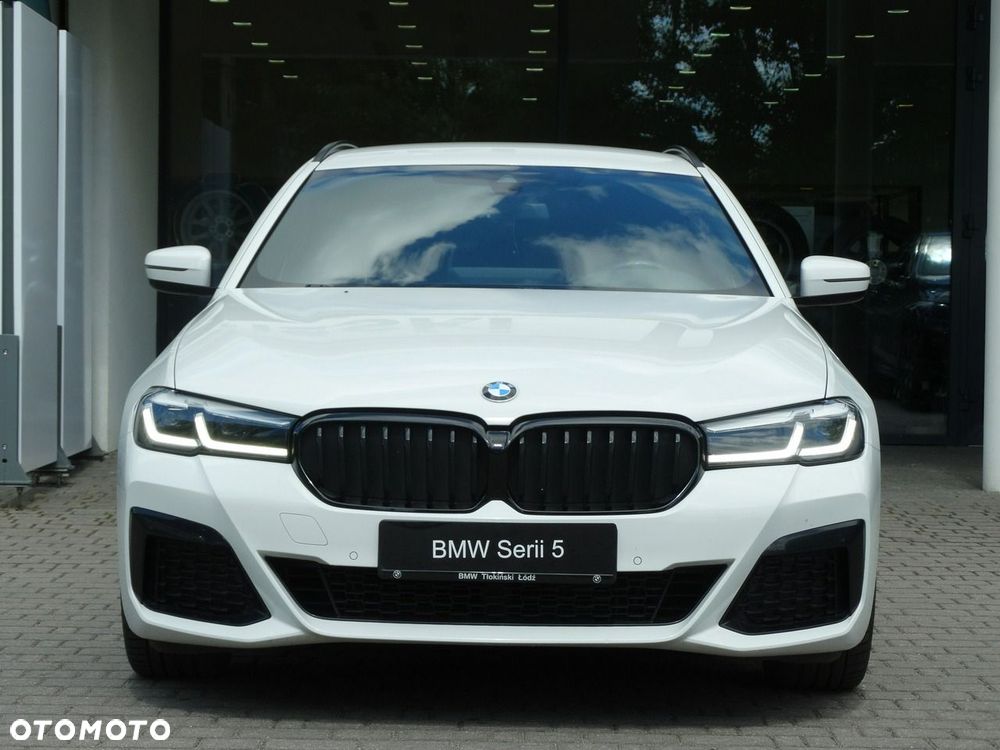 BMW Seria 5 540d xDrive mHEV M Sport sport - 8