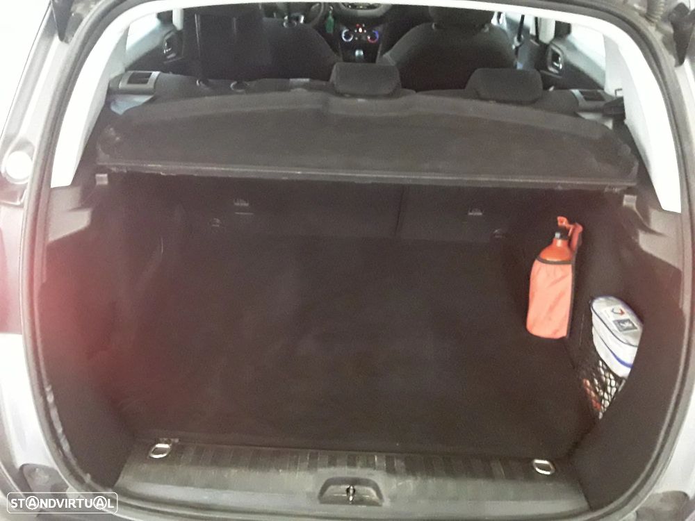 Peugeot 2008 1.6 BlueHDi Allure - 12
