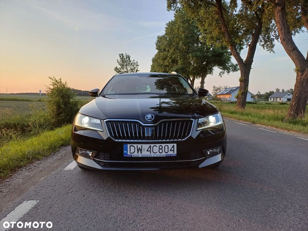 Skoda Superb 2.0 TDI Ambition - 3