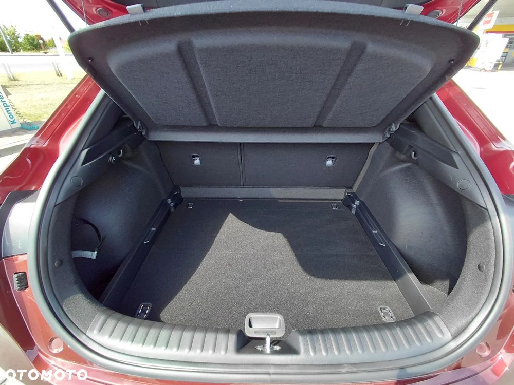 Kia XCeed - 22