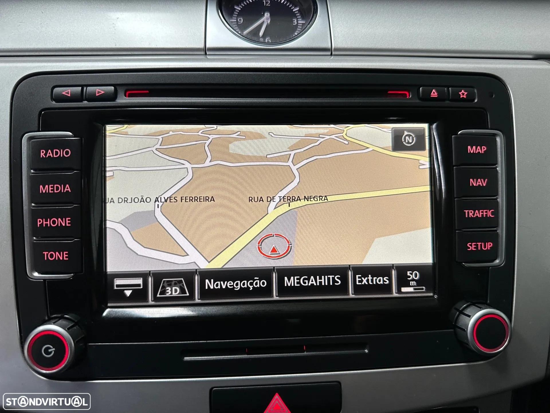 VW Passat 1.6 TDI BlueMotion - 20