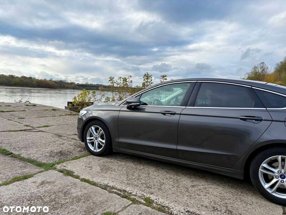 Ford Mondeo 1.5 EcoBoost Titanium - 4