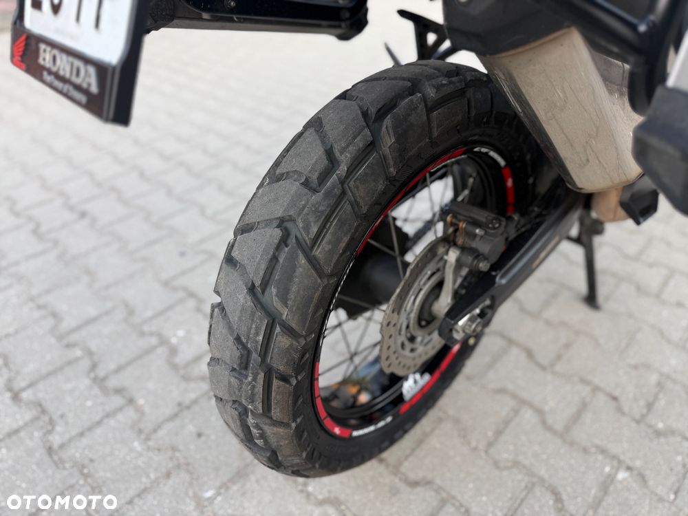 Honda CRF - 9