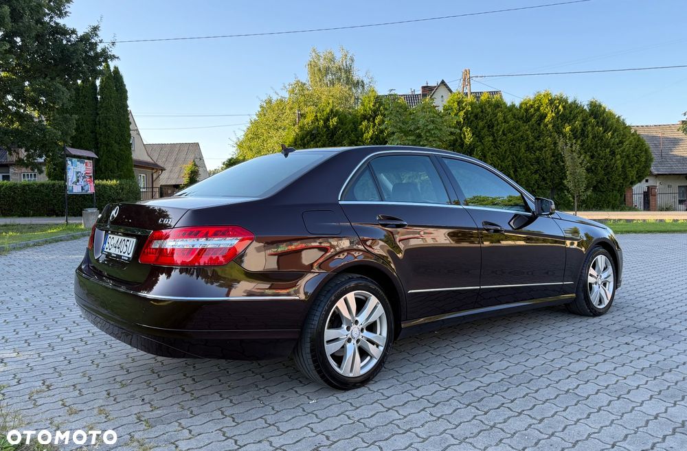Mercedes-Benz Klasa E 250 CDI BlueEff Elegance - 11