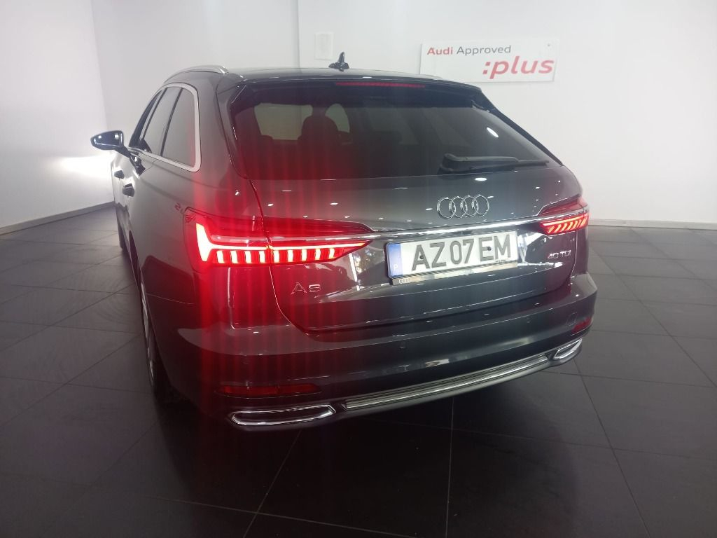 Audi A6 Avant 40 TDI S tronic - 9