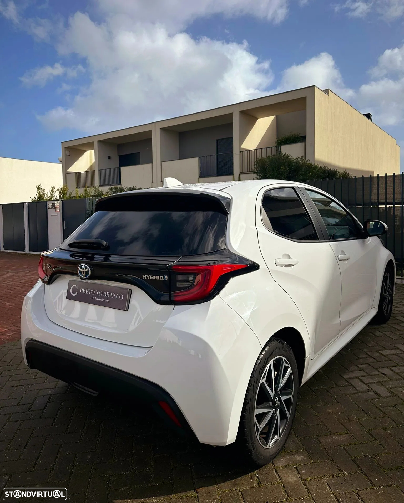 Toyota Yaris 1.5 HDF Comfort Plus - 5