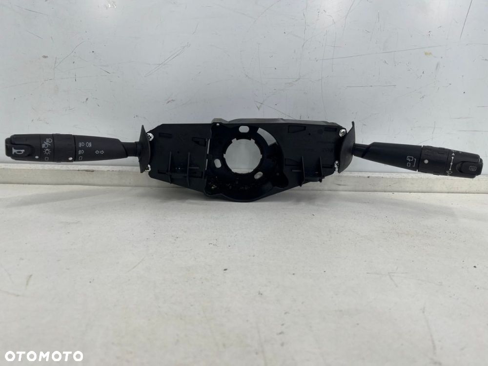 Manetka Aixam Crossline 08r.- pająk przełącznik zespolony kierunkowskazów wycieraczek światła