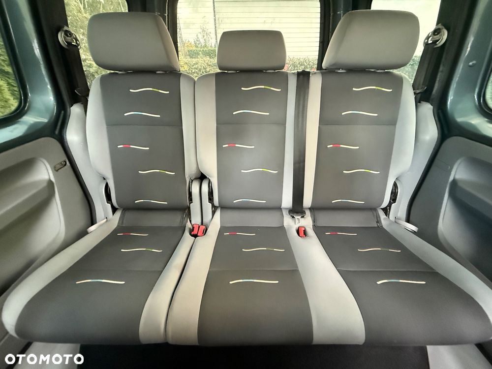 Volkswagen Caddy 1.6 Life Family (5-Si.) - 19