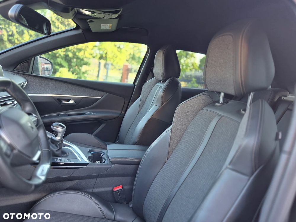 Peugeot 3008 1.5 BlueHDi GT S&S - 12