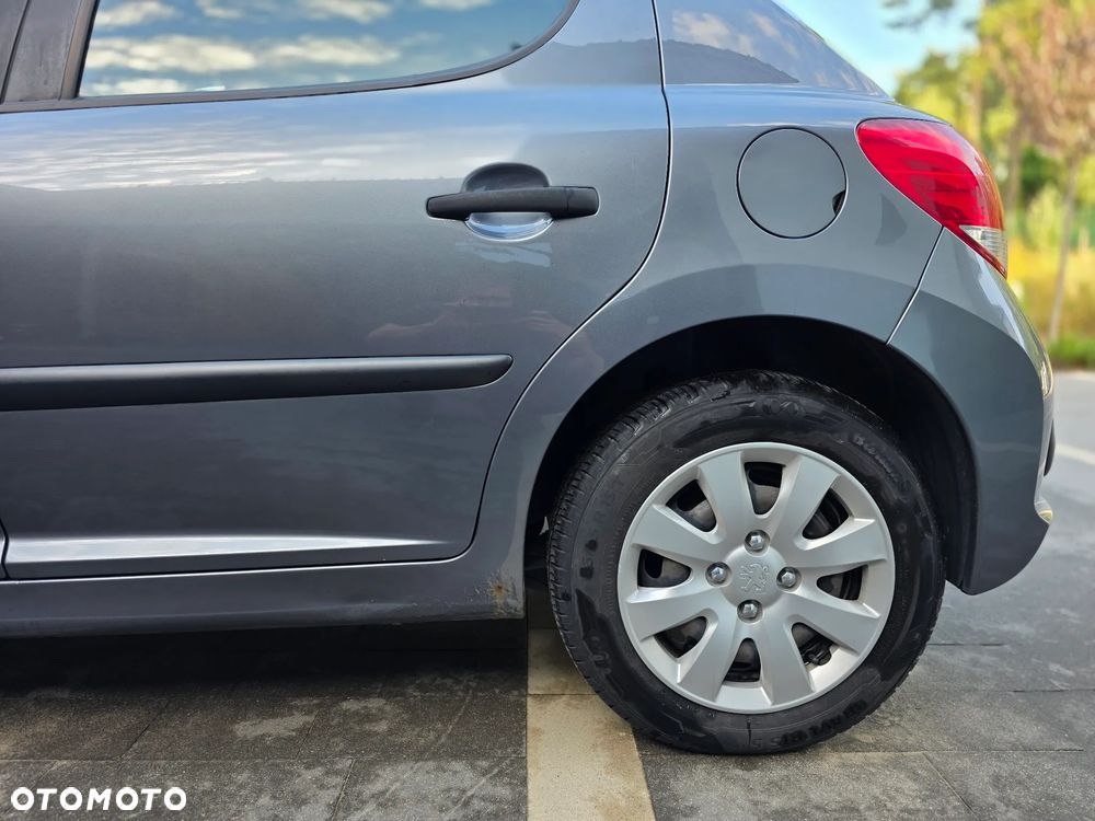 Peugeot 207 1.4 Trendy - 10