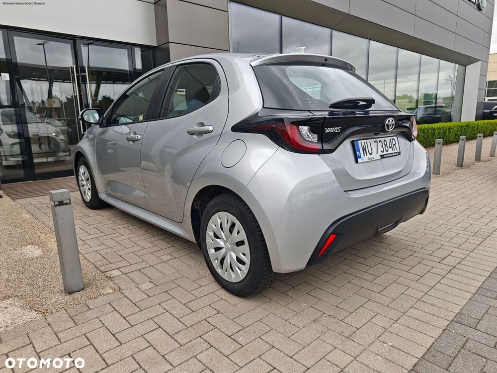 Toyota Yaris 1.0 Active - 11