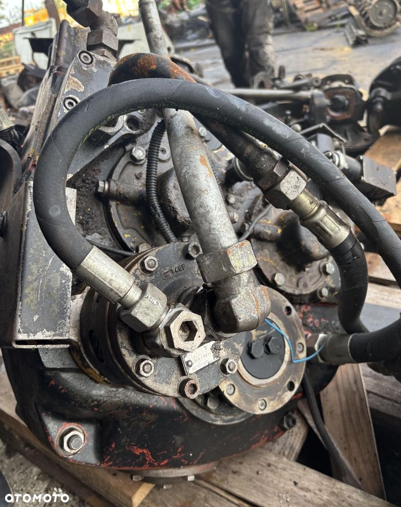 HANOMAG 422 Skrzynia Biegów do ładowarki kołowej HANOMAG 55 D - 6