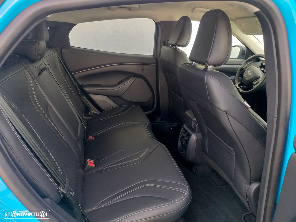 Ford Mustang Mach-E AWD PREMIUM - 16