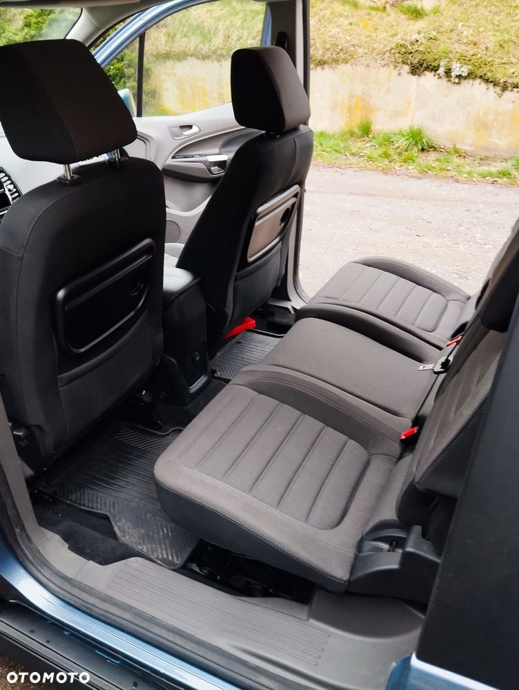 Ford Tourneo Connect Grand - 20