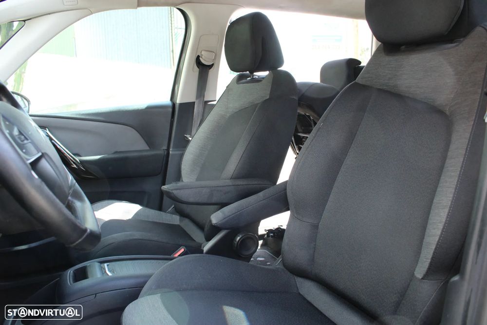 Citroën Grand C4 Spacetourer 1.5 BlueHDi Feel EAT8 - 26