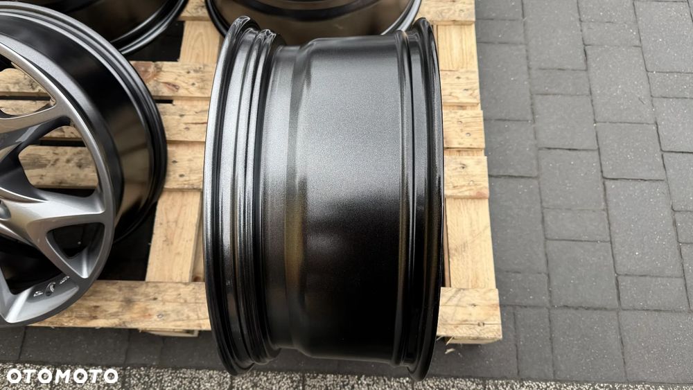 Alufelgi R18 5x108 ET45 8.5J Ford Volvo Koła Mondeo Galaxy Focus S-MAX KBA46775 AEZ - 13