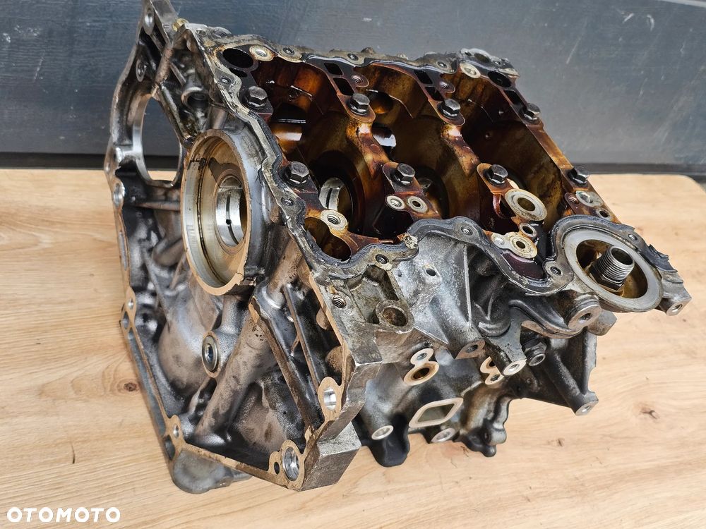 BLOK SILNIKA OPEL CORSA E ADAM 1.0 TURBO B10XFT - 11