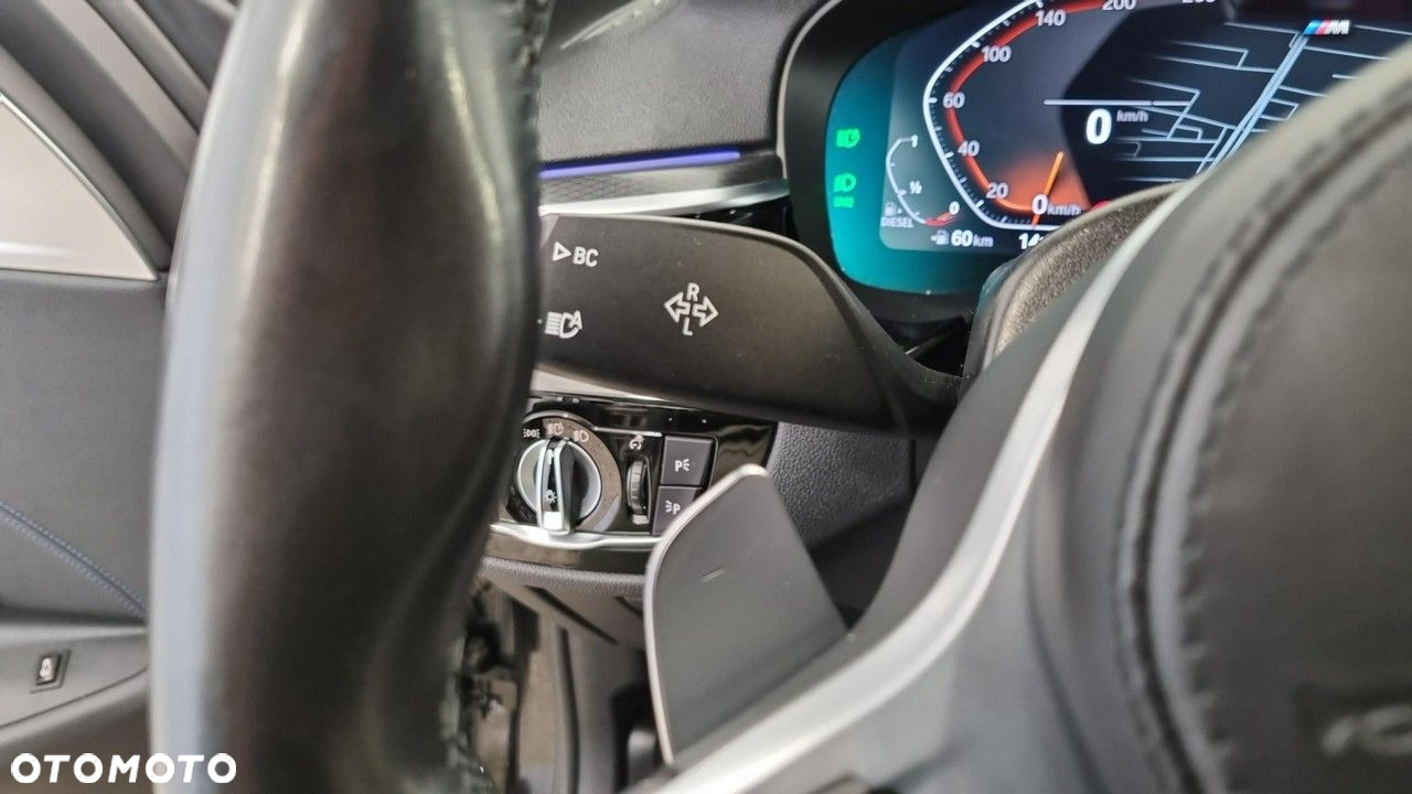 BMW Seria 5 - 22