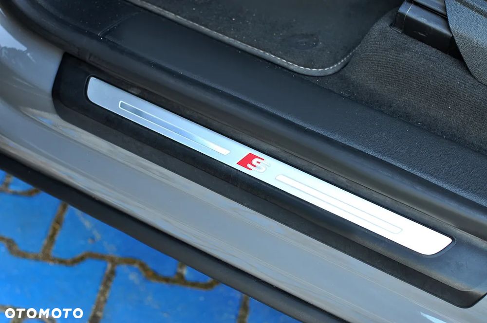 Audi Q8 55 TFSI quattro tiptronic competition plus - 38