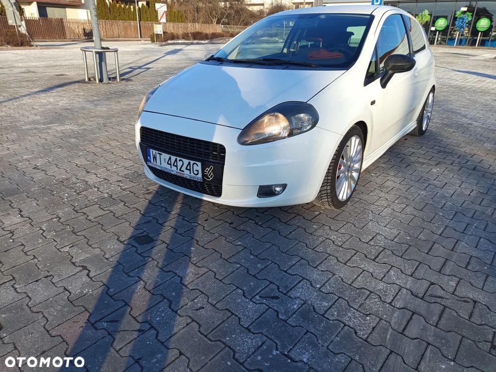 Fiat Grande Punto - 6