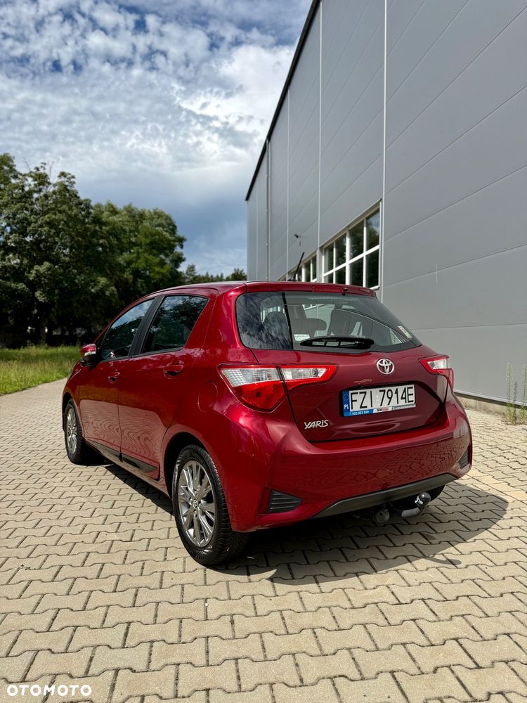 Toyota Yaris 1.5 Dynamic - 18