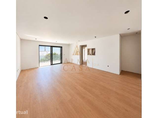 Fantástico apartamento T2 c/terraço Novo - Grande imagem: 2/21