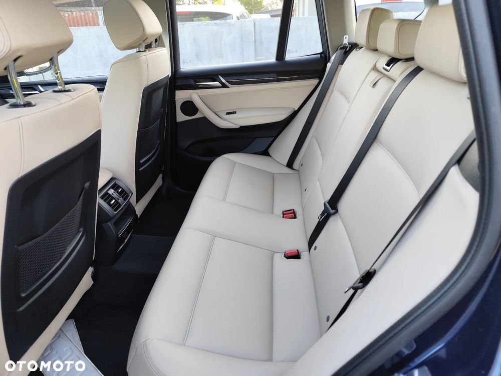 BMW X3 xDrive20d Advantage - 14