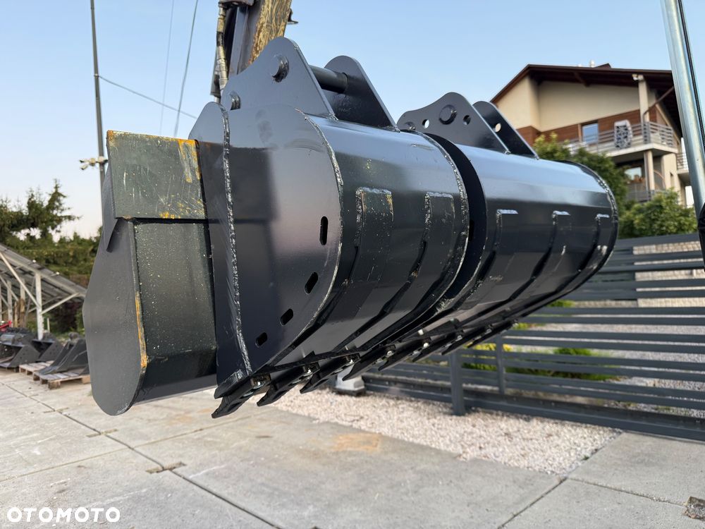 Volvo EC27D - 9