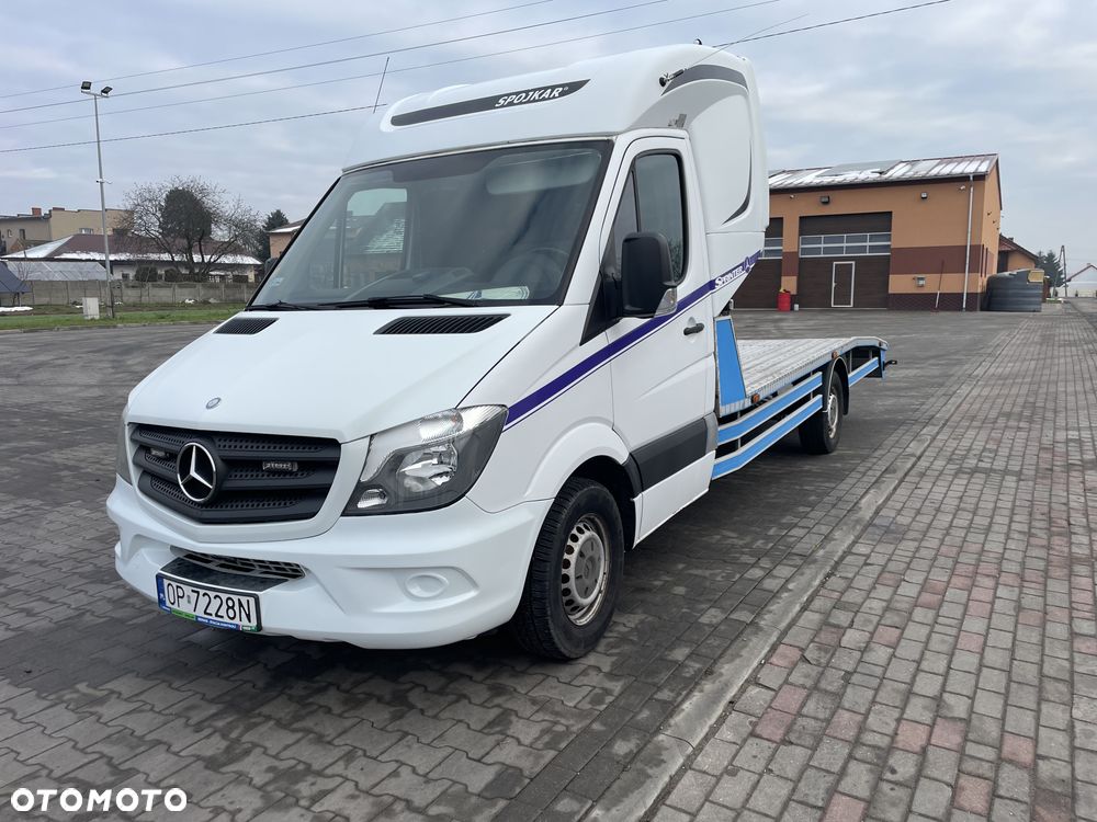 Mercedes-Benz Sprinter - 1