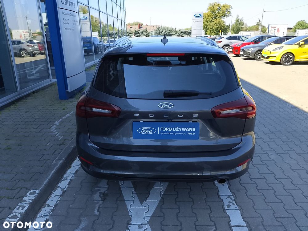 Ford Focus 1.0 EcoBoost Titanium - 6