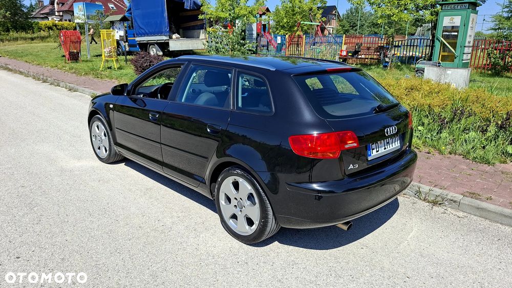 Audi A3 Sportback 1.6 Ambition - 9