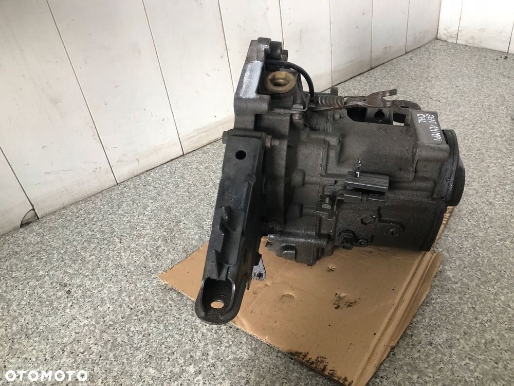SKRZYNIA BIEGÓW SEAT 1.4 MPI CHL - 6