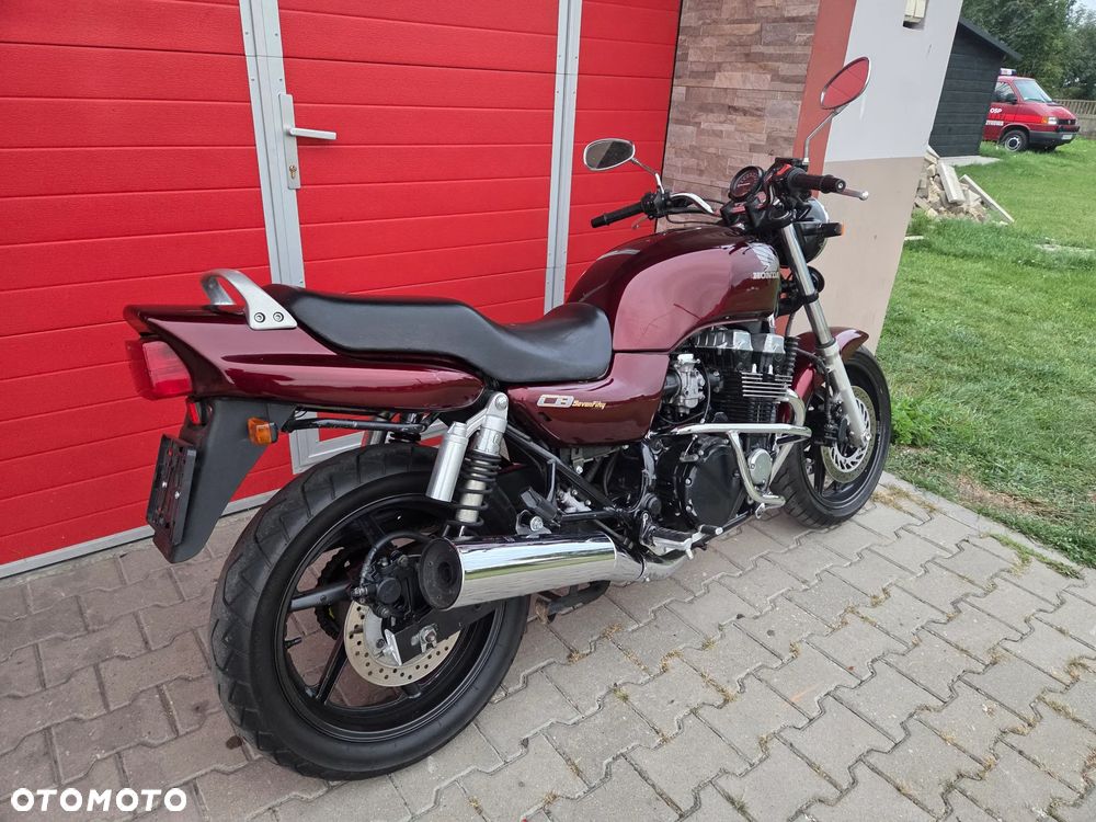 Honda CB - 3
