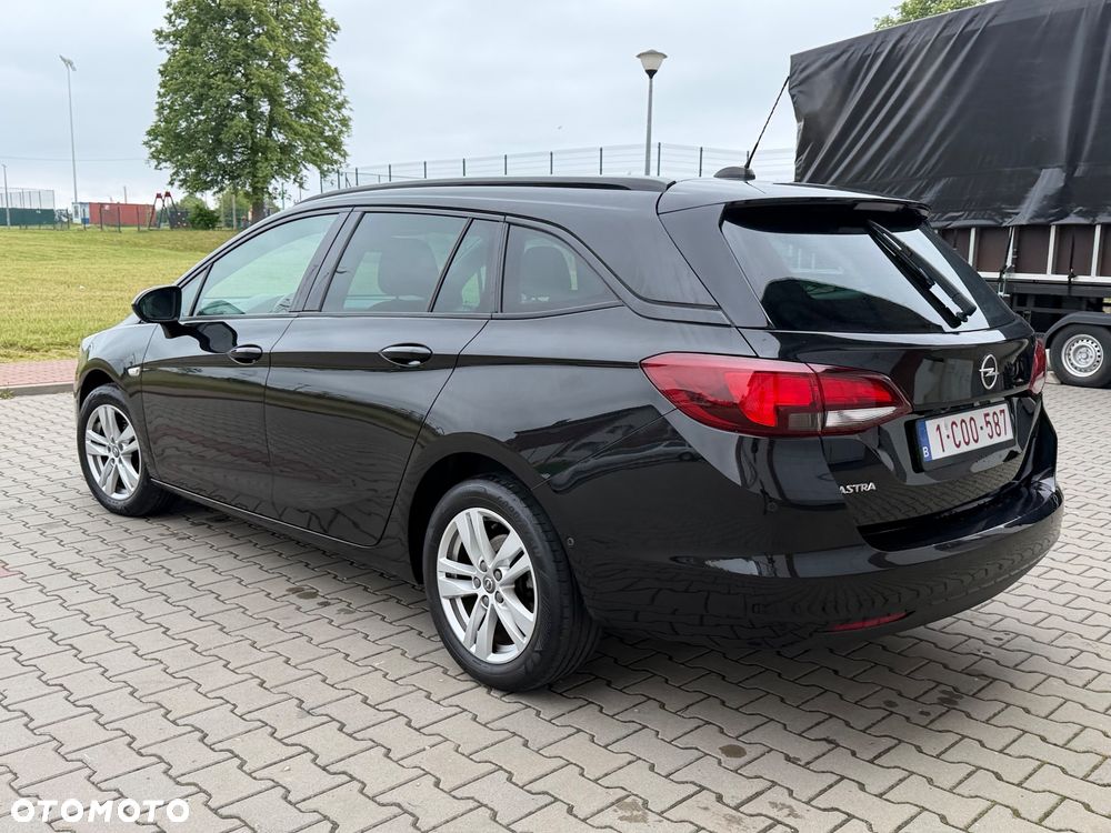 Opel Astra 1.5 D Start/Stop Elegance - 11
