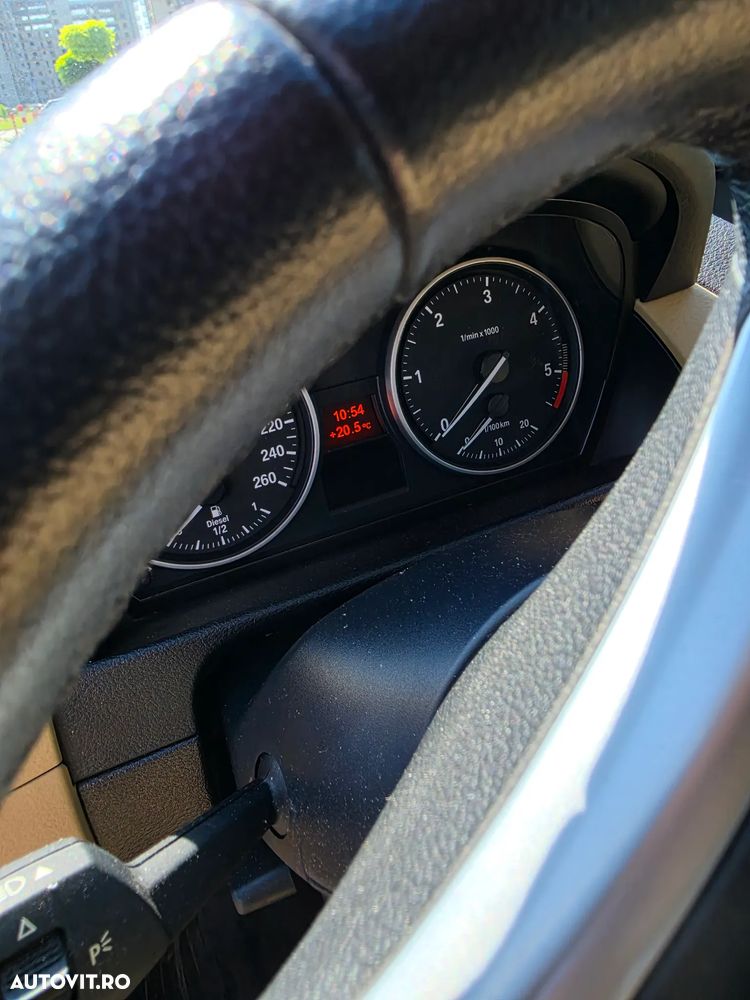 BMW X1 sDrive18d - 19
