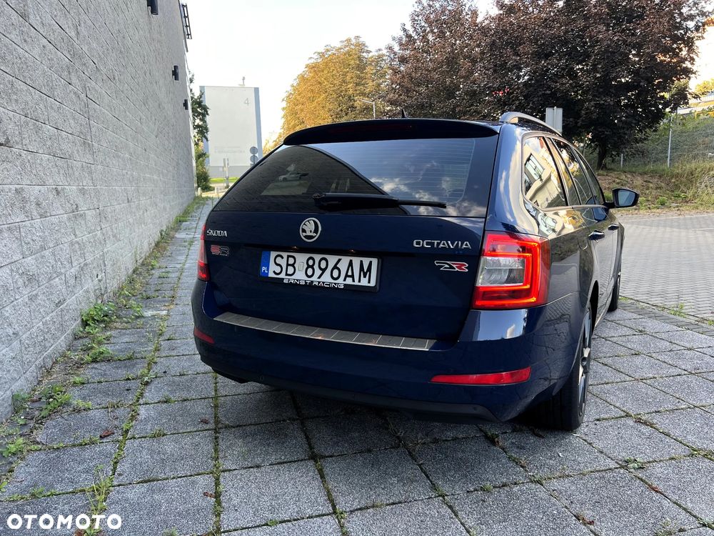 Skoda Octavia 2.0 TDI Style DSG - 6