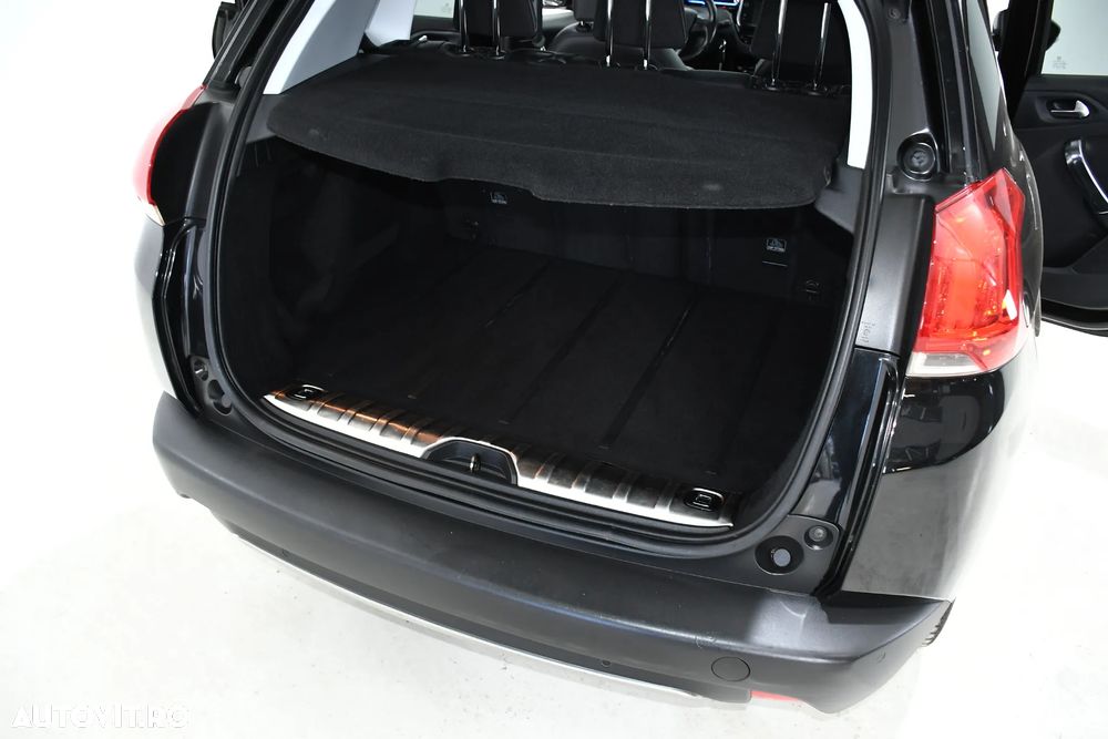 Peugeot 2008 120 VTI Allure - 22