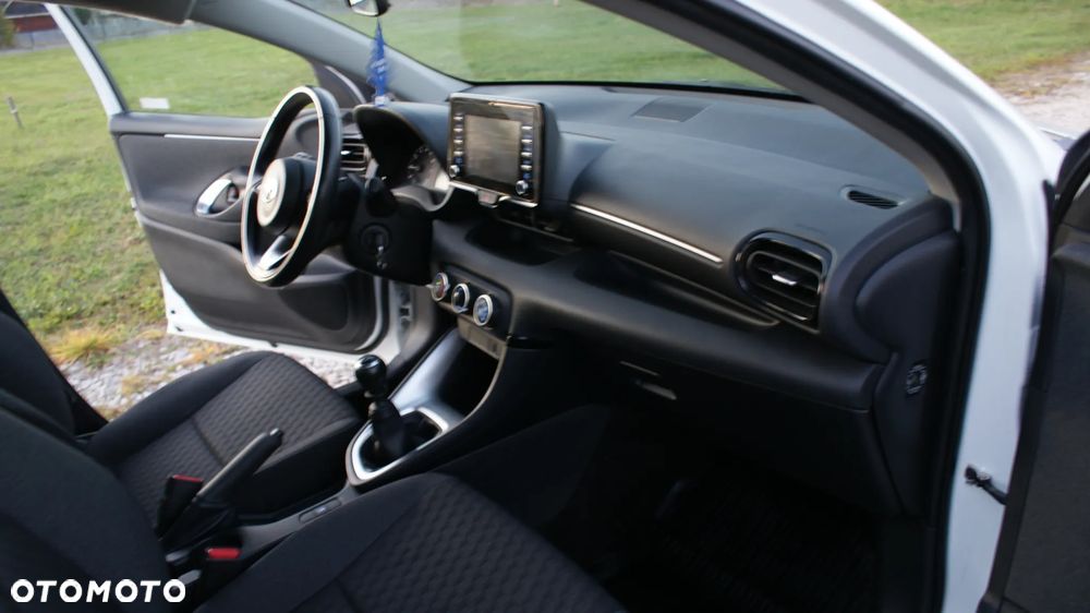 Toyota Yaris - 15