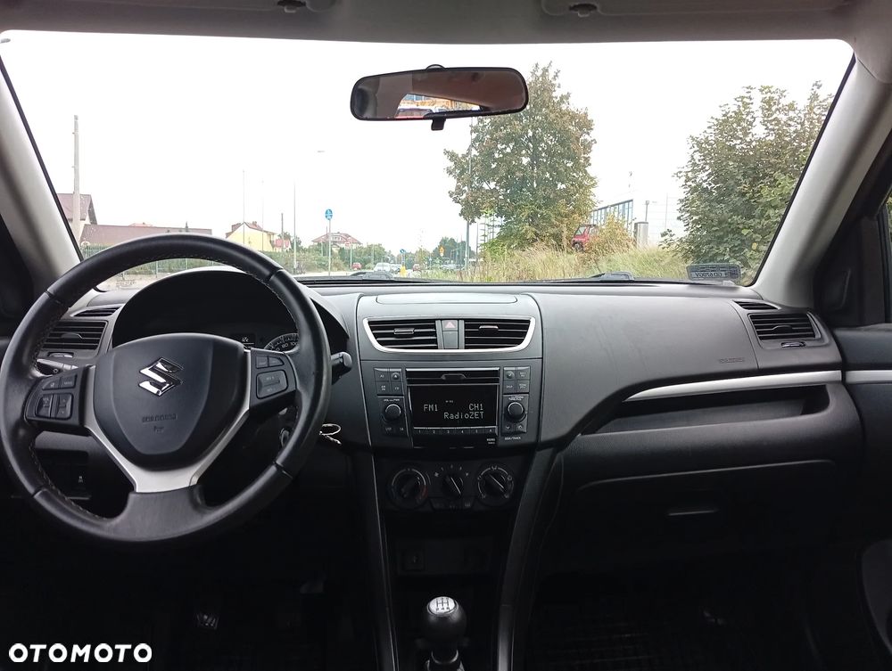 Suzuki Swift - 10