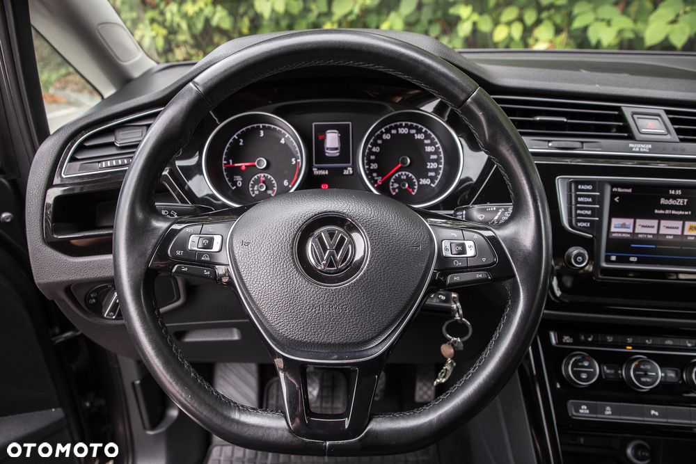 Volkswagen Touran 2.0 TDI BMT Highline - 14