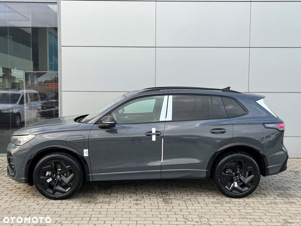 Volkswagen Tiguan 1.5 eHybrid PHEV R-Line Plus DSG - 3
