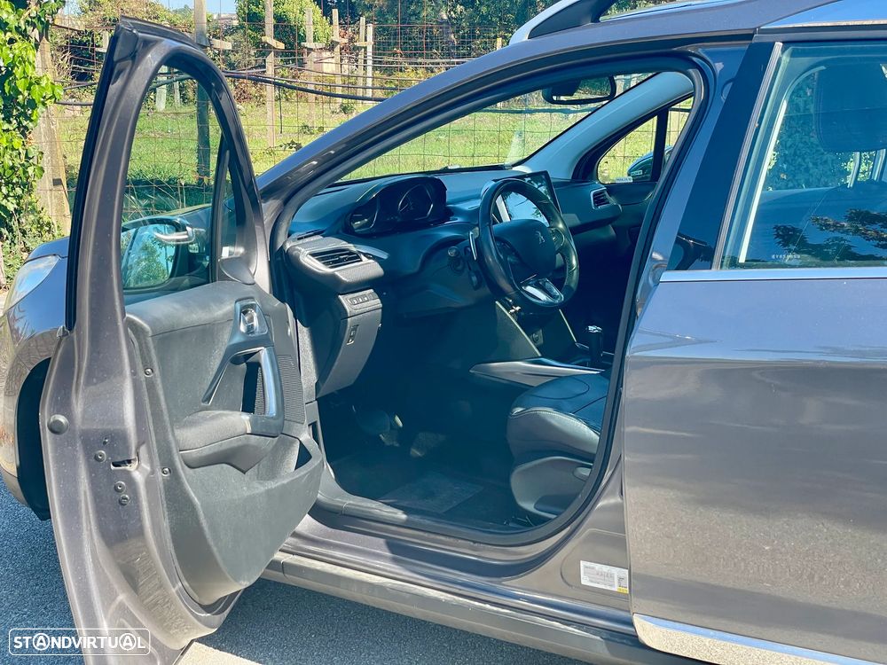 Peugeot 2008 1.6 e-HDi Allure 2-Tronic - 12